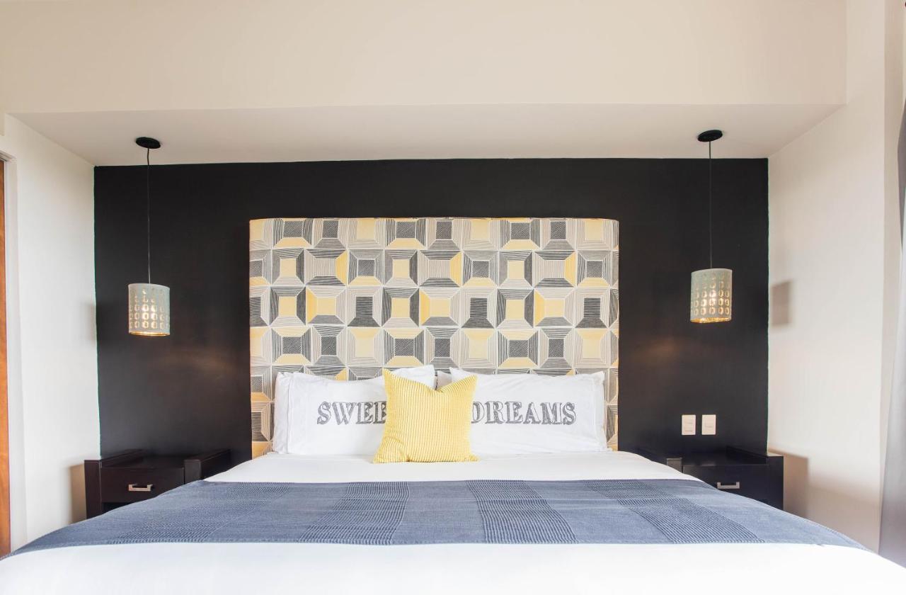Honey B Suites Playa del Carmen Buitenkant foto