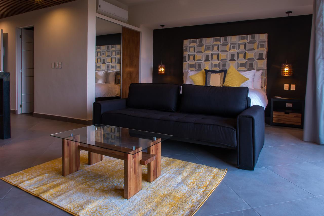 Honey B Suites Playa del Carmen Buitenkant foto