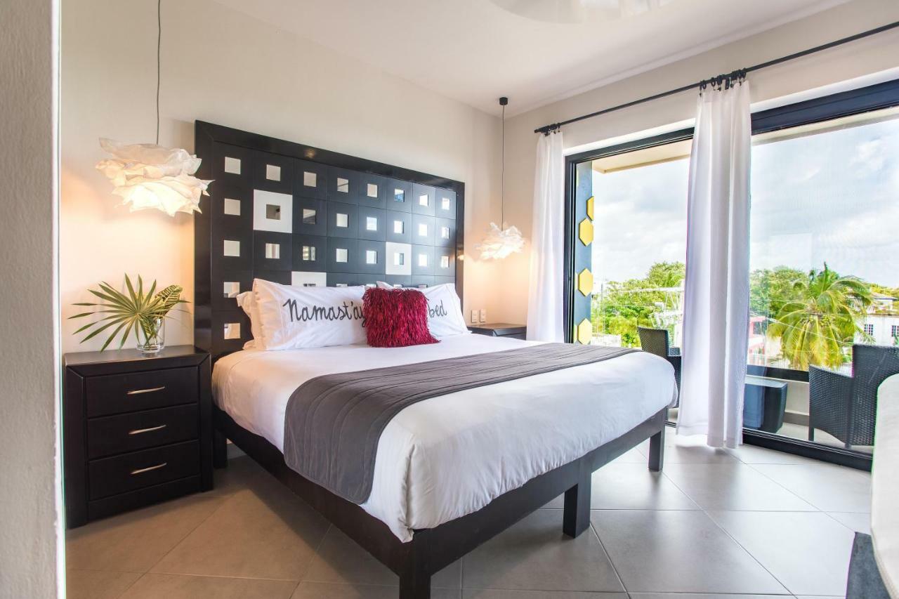 Honey B Suites Playa del Carmen Buitenkant foto