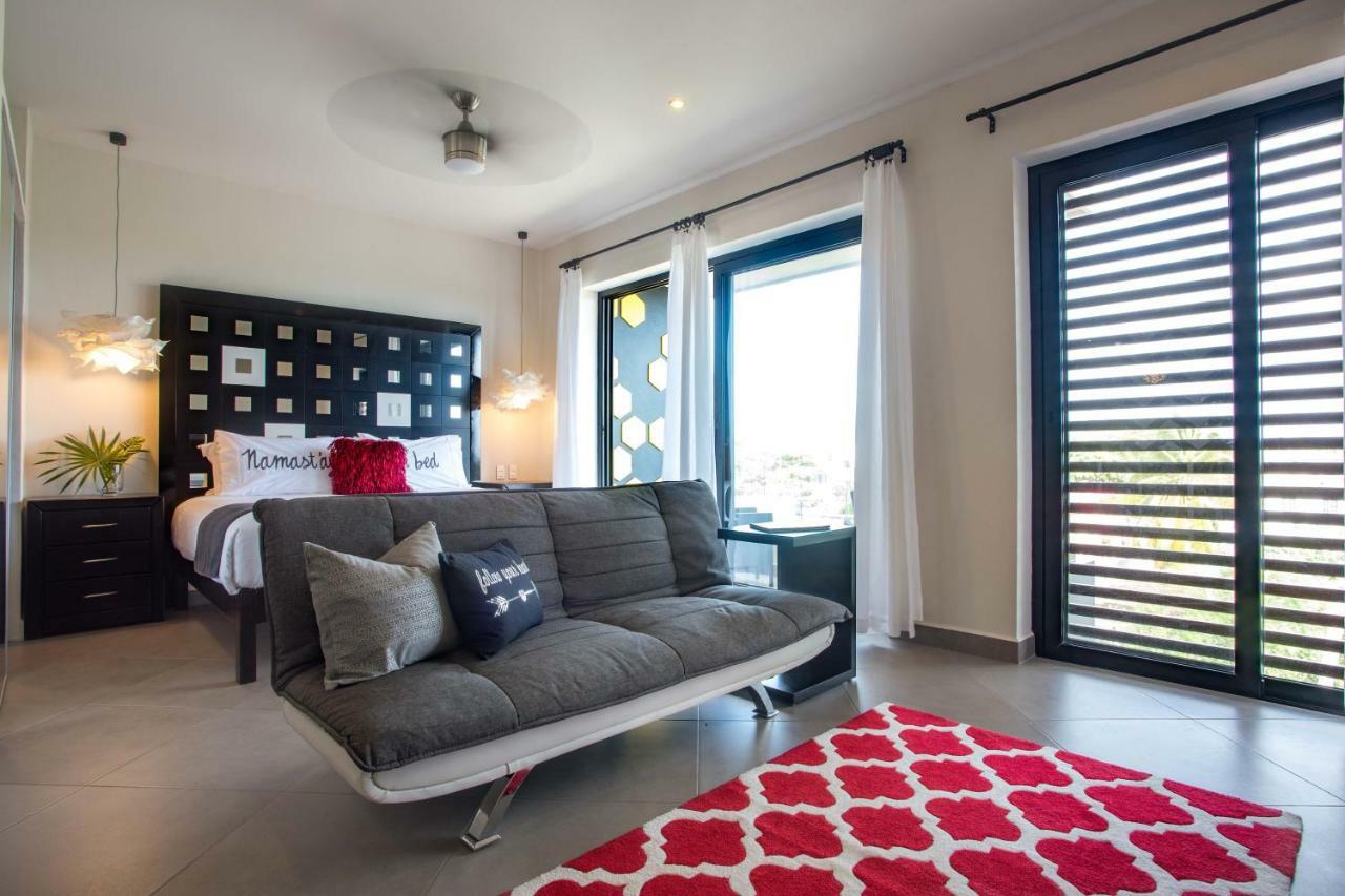 Honey B Suites Playa del Carmen Buitenkant foto