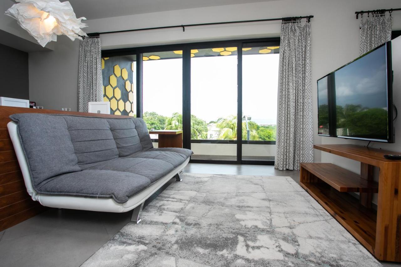 Honey B Suites Playa del Carmen Buitenkant foto