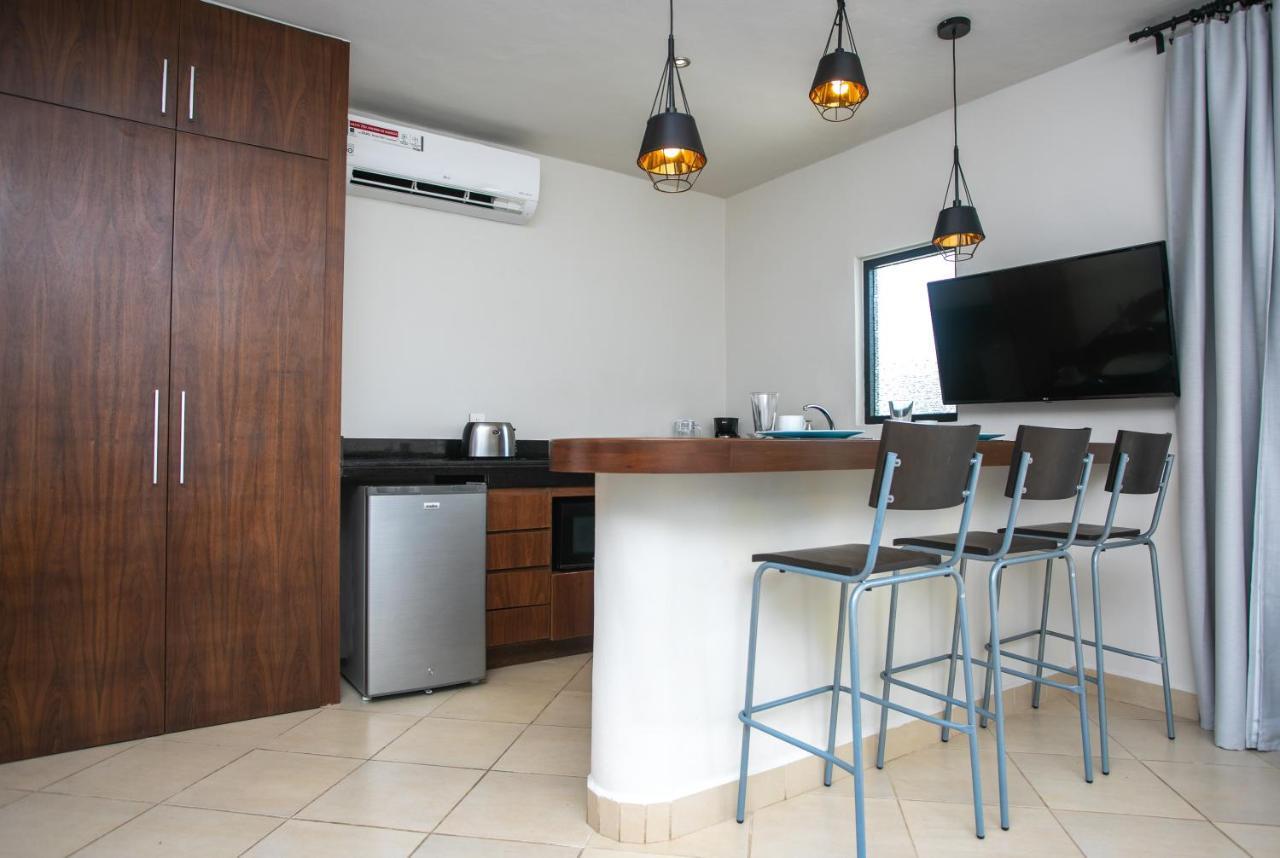 Honey B Suites Playa del Carmen Buitenkant foto